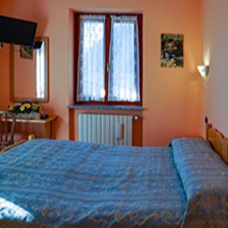 Albergo Ristorante Sole Mezzoldo المظهر الخارجي الصورة