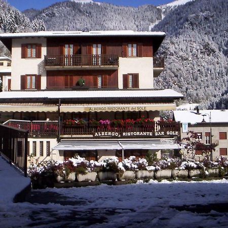 Albergo Ristorante Sole Mezzoldo المظهر الخارجي الصورة