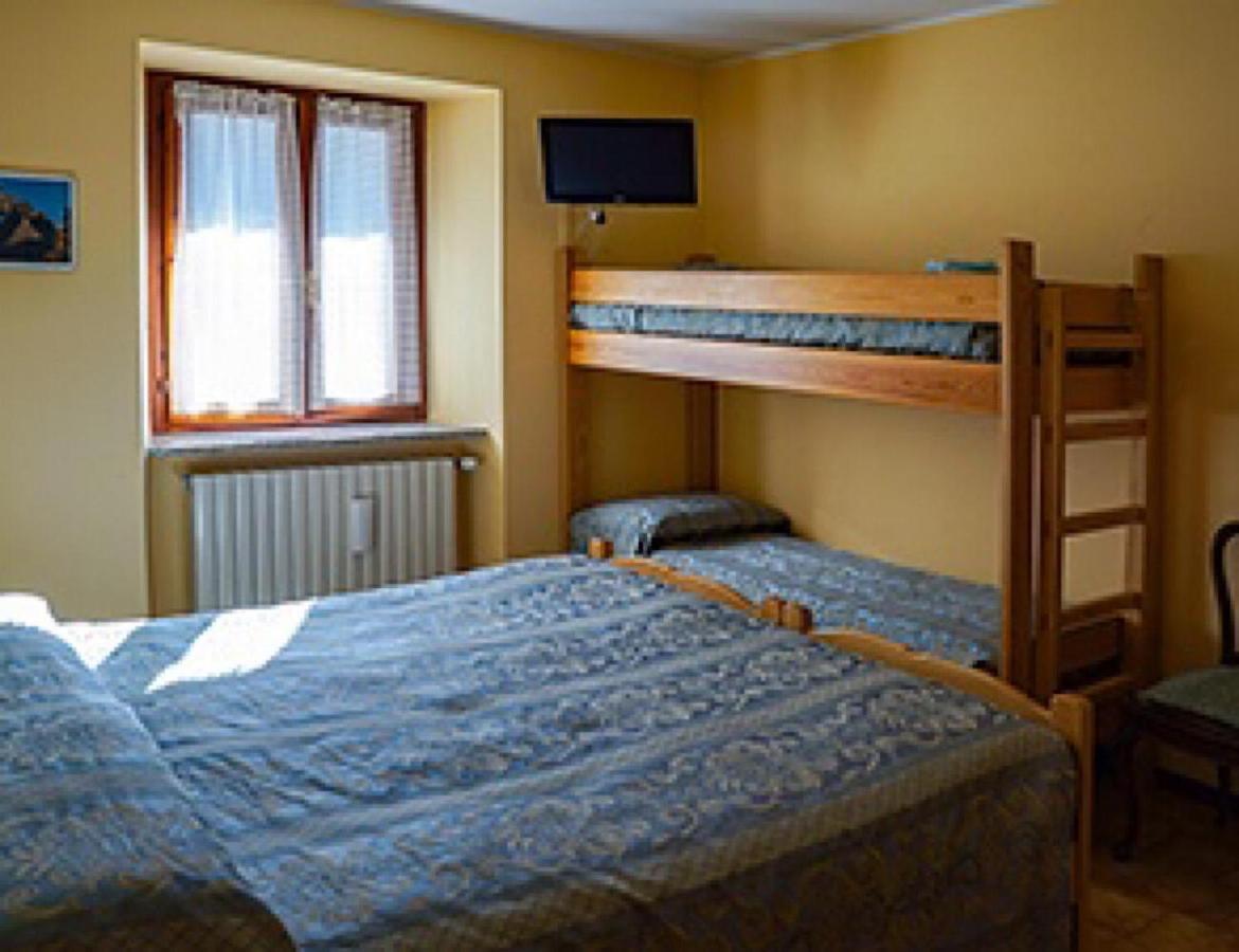 Albergo Ristorante Sole Mezzoldo المظهر الخارجي الصورة